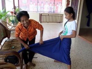 Comment mettre le costume de danse Apsara