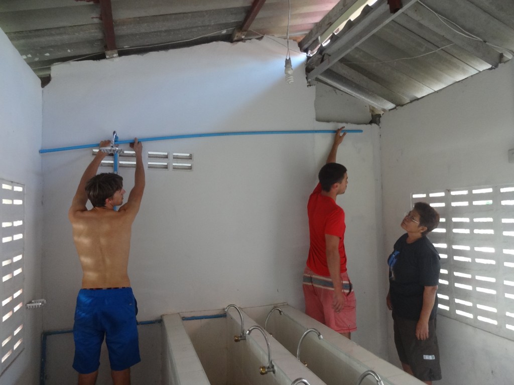 Installation de douches supplémentaires à Koh Kong